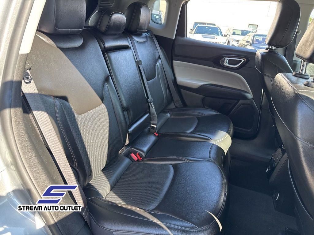 2022 Jeep Compass Limited photo 28