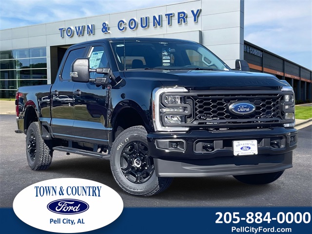 2026 Ford F-250 Super Duty XL's photo