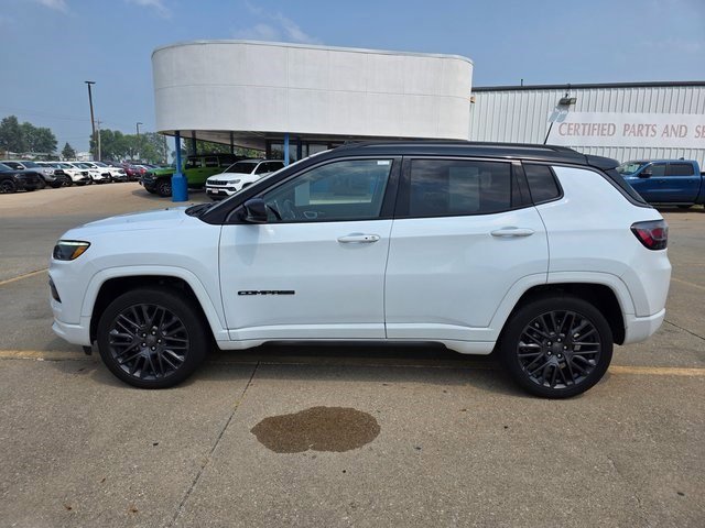2022 Jeep Compass High Altitude photo 3