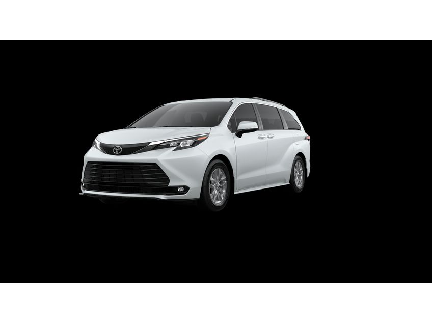 2026 Toyota Sienna XLE's photo