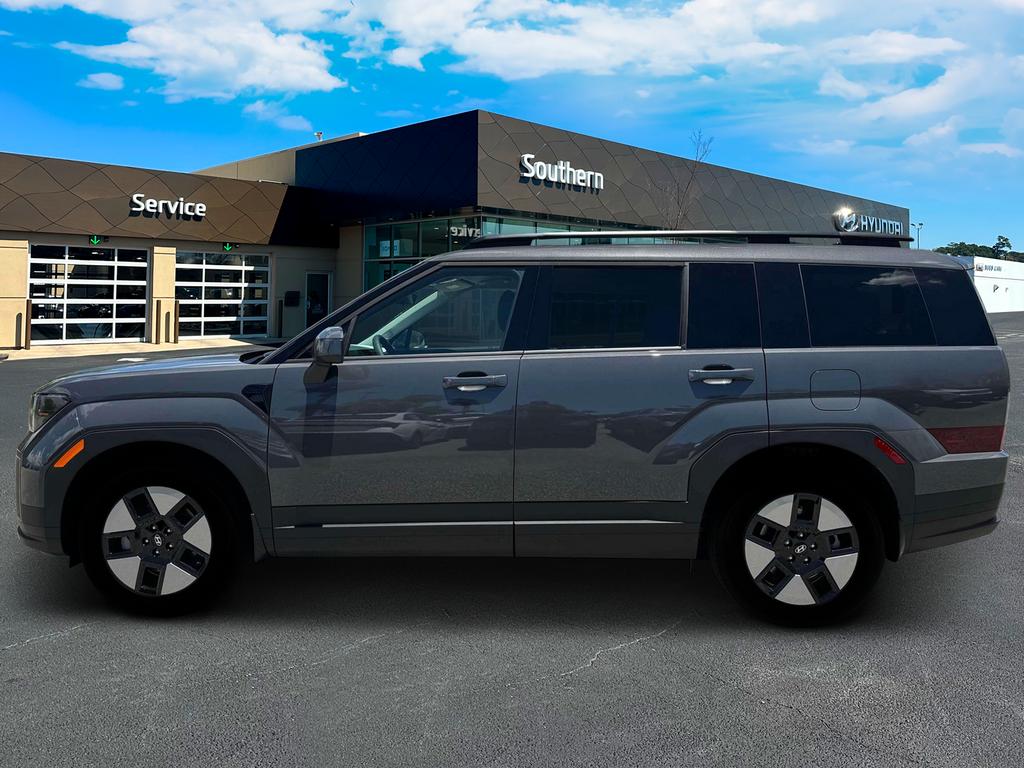 2026 Hyundai Santa Fe SEL photo 2