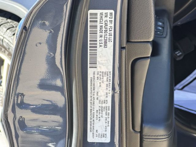 2020 Jeep Grand Cherokee Limited photo 29