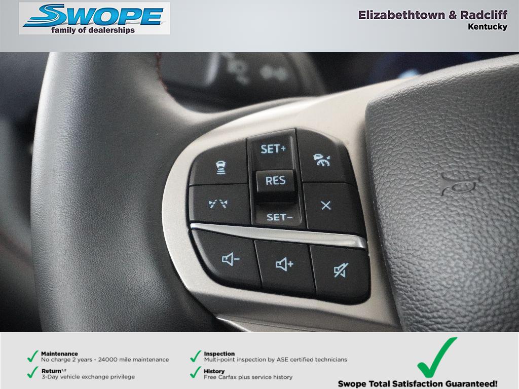 2025 Ford Explorer photo 17