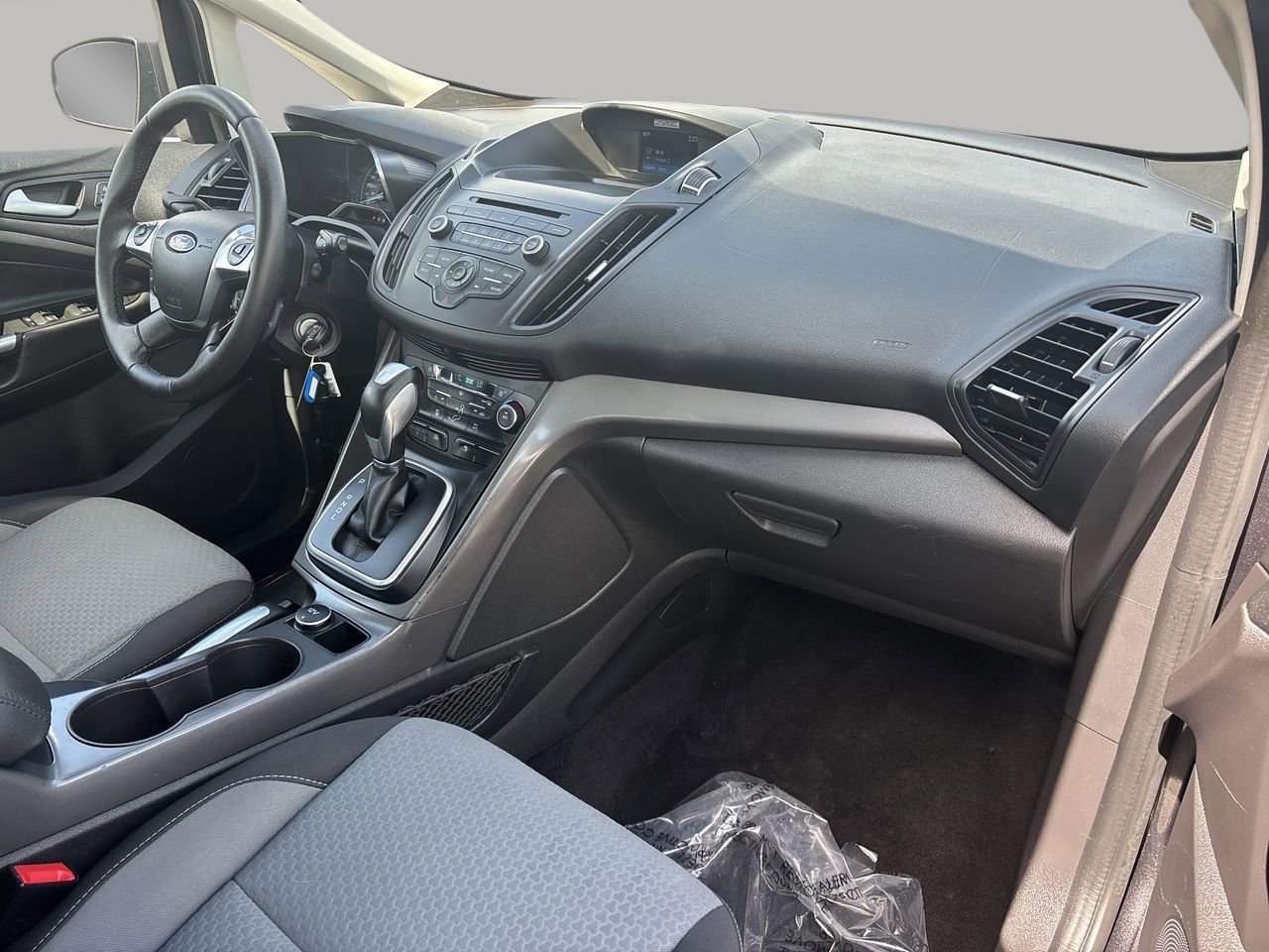 2017 Ford C-Max Hybrid SE photo 11