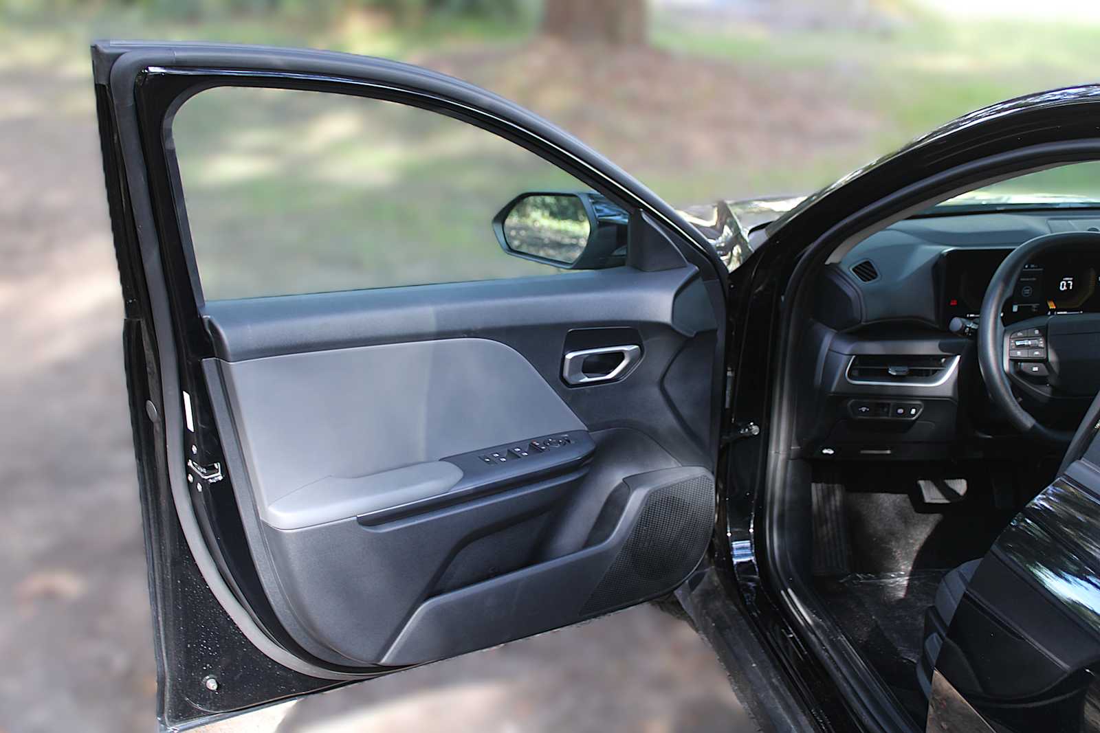 2025 Kia K4 LXS photo 34