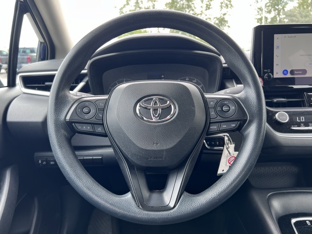 2024 Toyota Corolla LE photo 5
