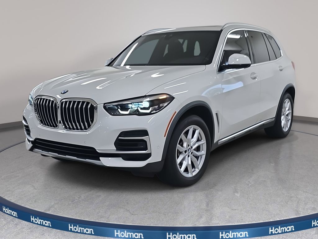 2022 BMW X5 40i's photo