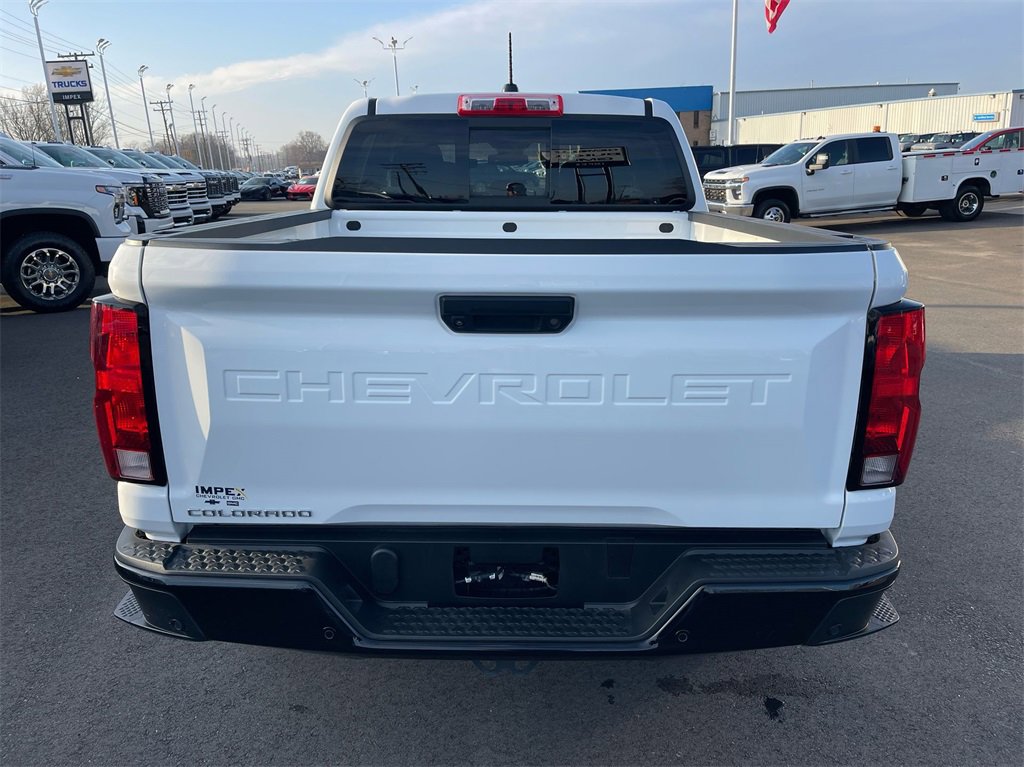 2023 Chevrolet Colorado Work Truck photo 4