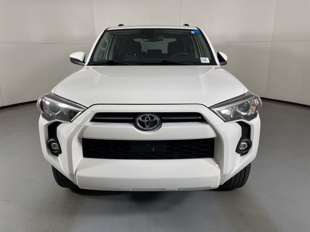 2023 Toyota 4Runner SR5 photo 4