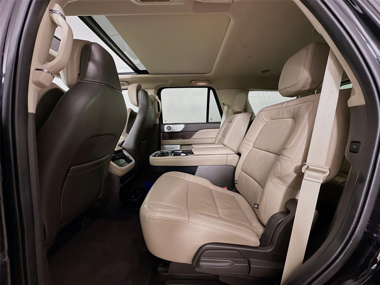 2022 Lincoln Navigator Reserve photo 25