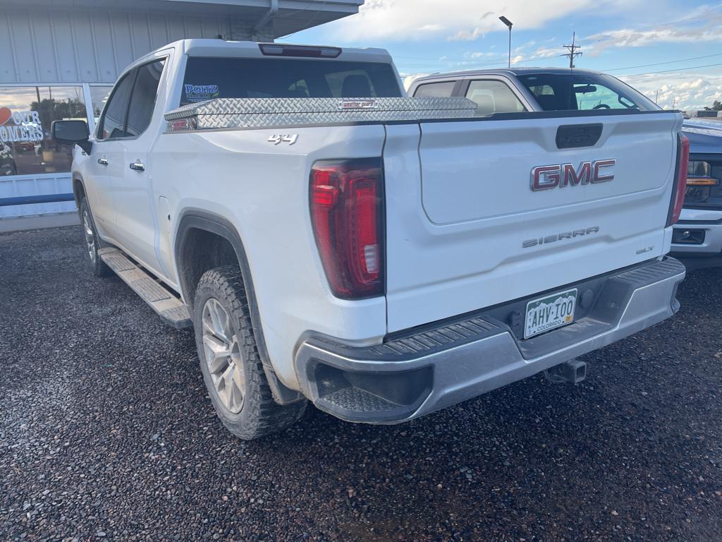 2021 Gmc Sierra 1500 SLT photo 2
