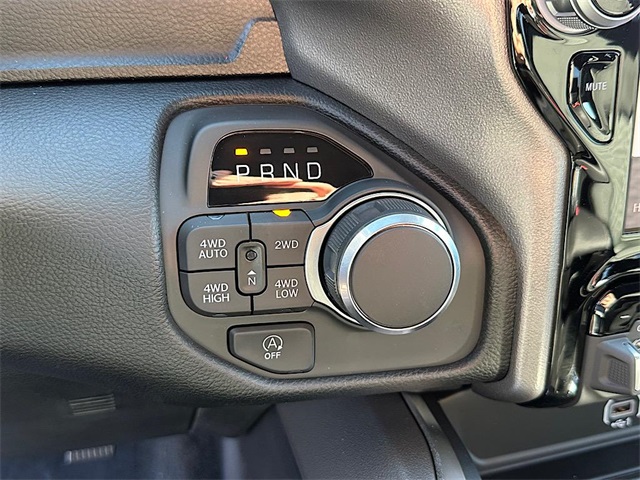 2025 Ram 1500 Big Horn Lone Star photo 20