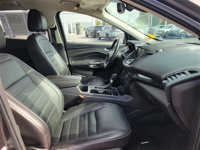 2017 Ford Escape Titanium photo 19