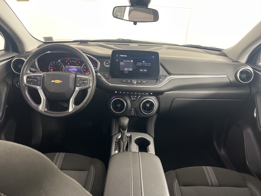 2023 Chevrolet Blazer 2LT photo 2