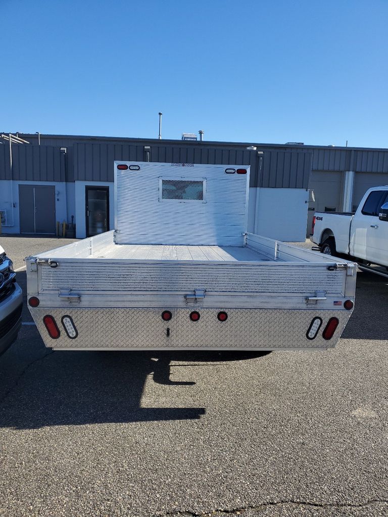 2024 Ford Transit Chassis Cab photo 3