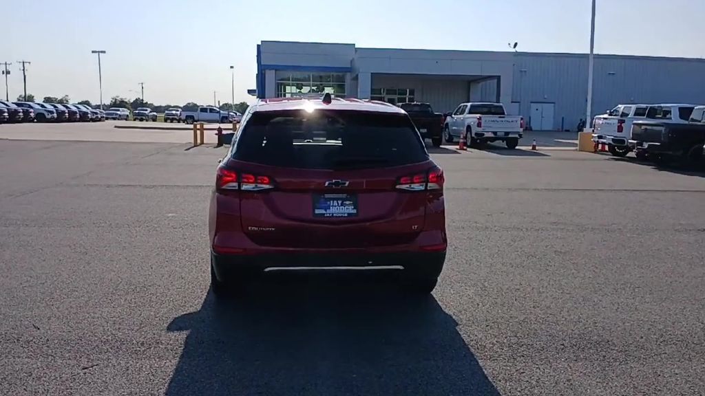 2022 Chevrolet Equinox LT photo 7