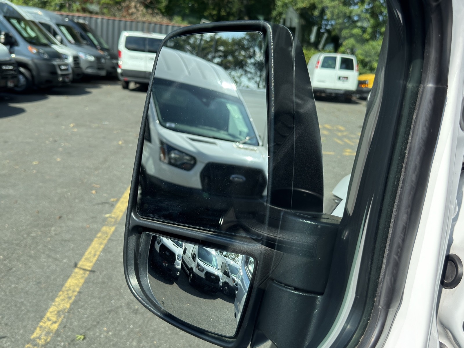 2024 Ford Transit photo 31