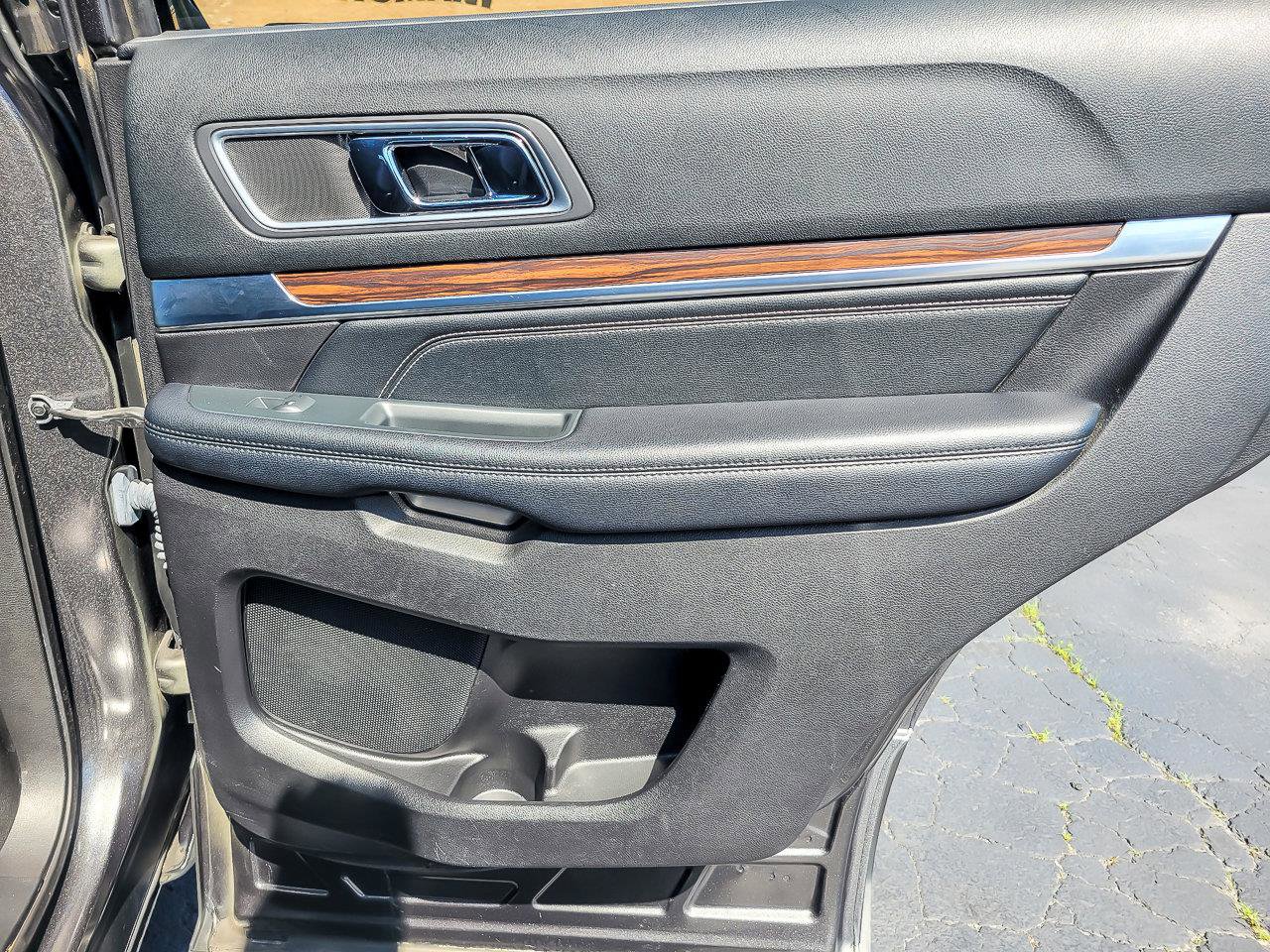 2017 FORD EXPLORER - Image 26