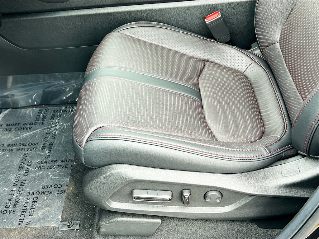 2025 Honda Pilot Black Edition photo 24
