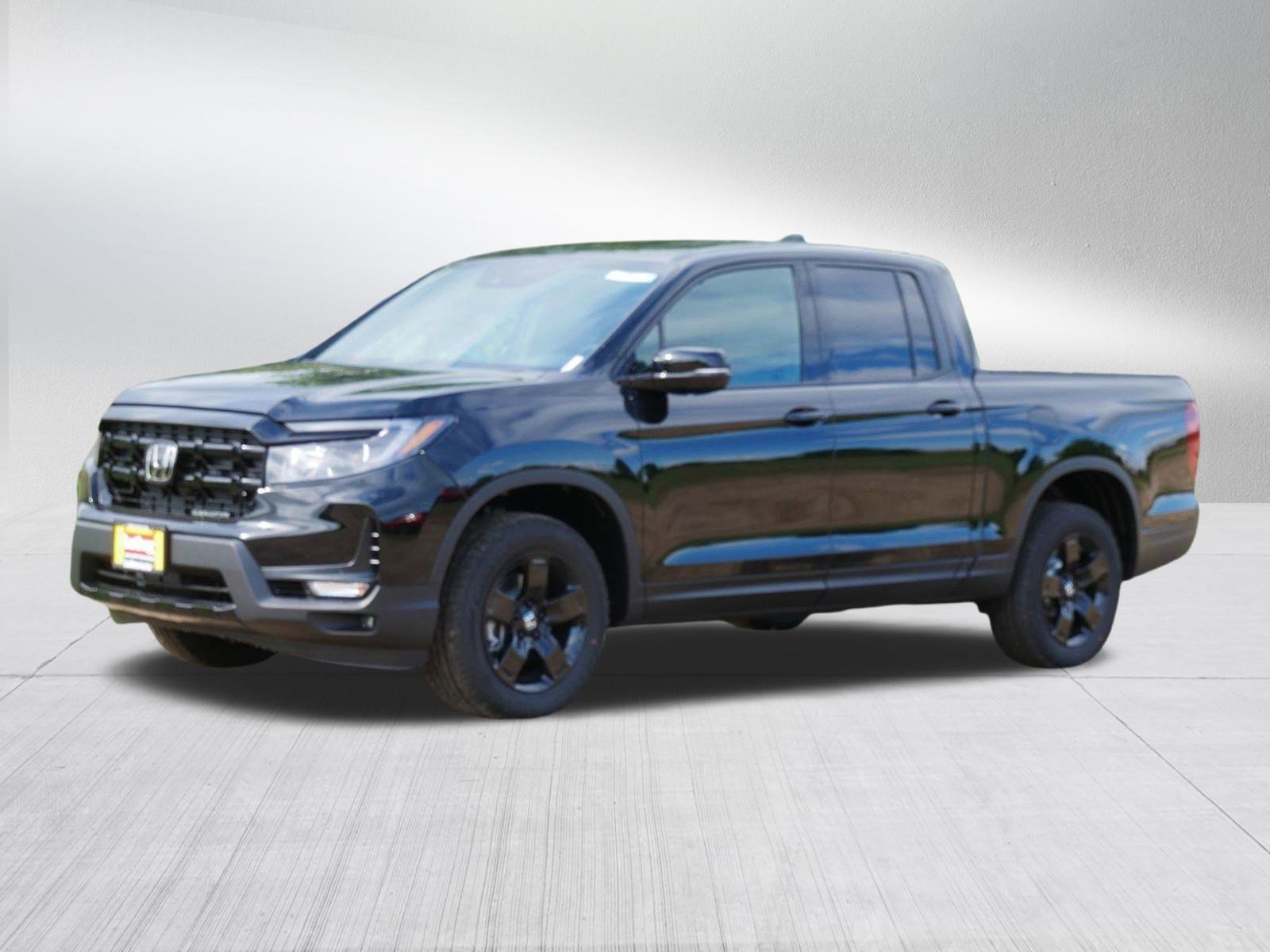2025 Honda Ridgeline Black Edition photo 3