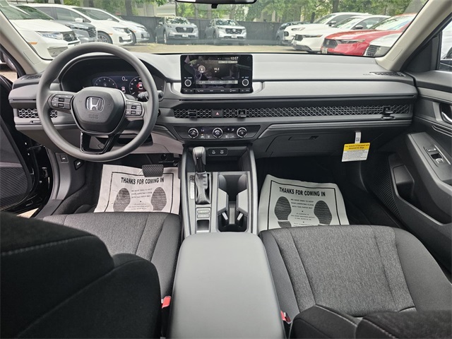 2025 Honda Accord LX photo 10