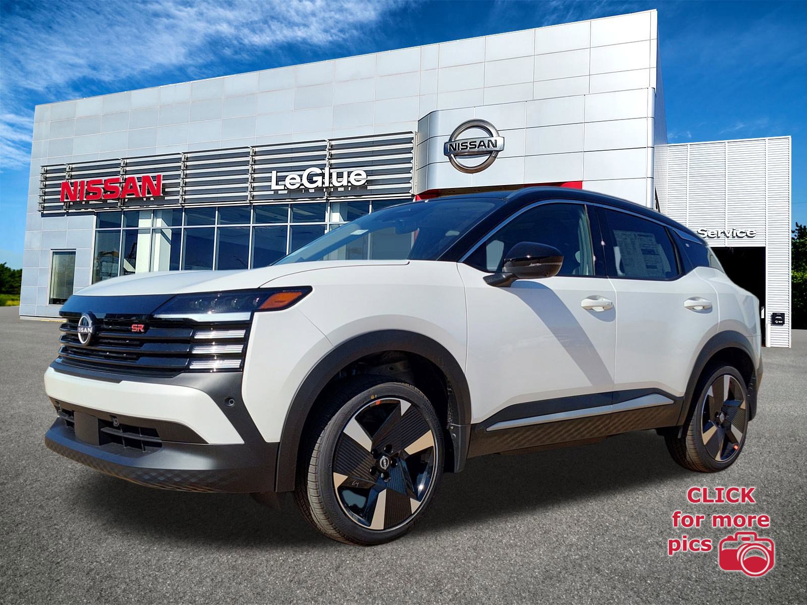 2026 Nissan KICKS SR's photo