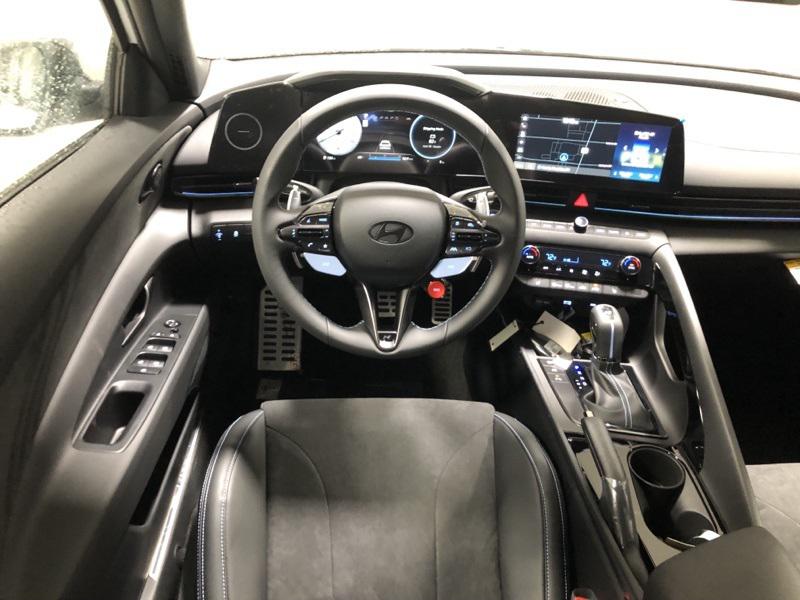 2025 Hyundai Elantra N photo 24