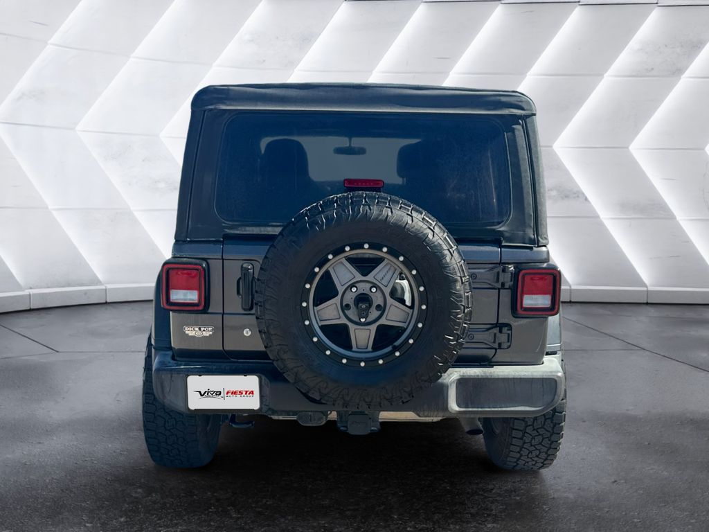 2019 Jeep Wrangler Unlimited Sport photo 5