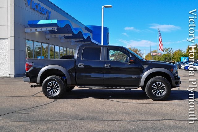 2014 Ford F-150 SVT Raptor photo 2