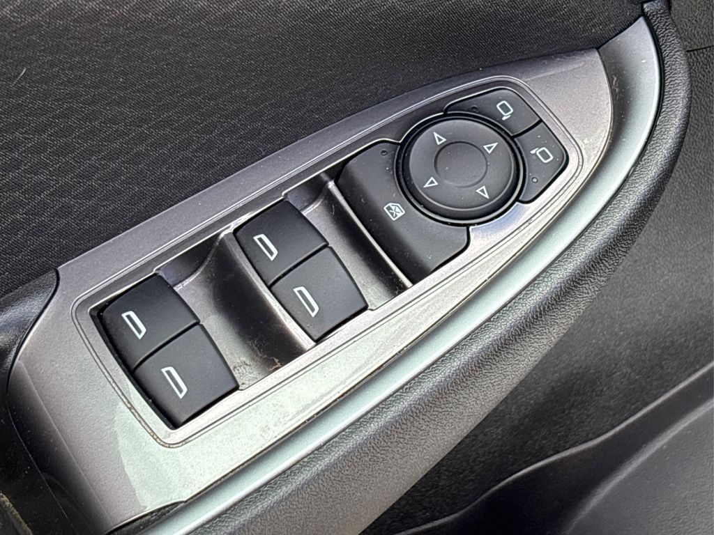 2024 Chevrolet Malibu LS photo 29