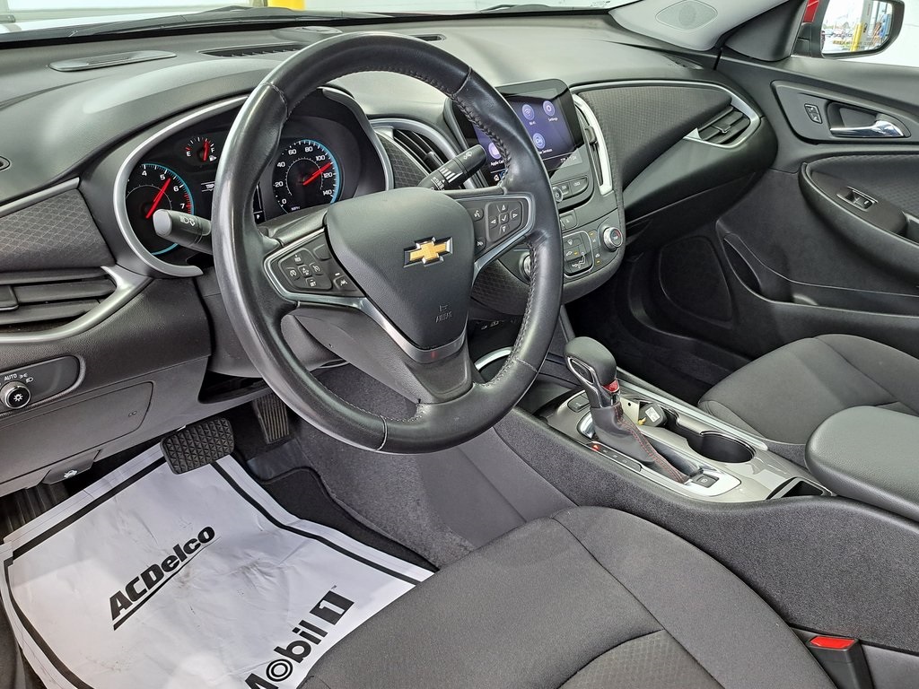 2022 Chevrolet Malibu RS photo 8