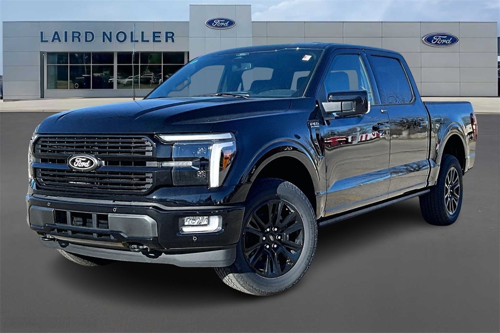 2025 Ford F-150 Platinum's photo