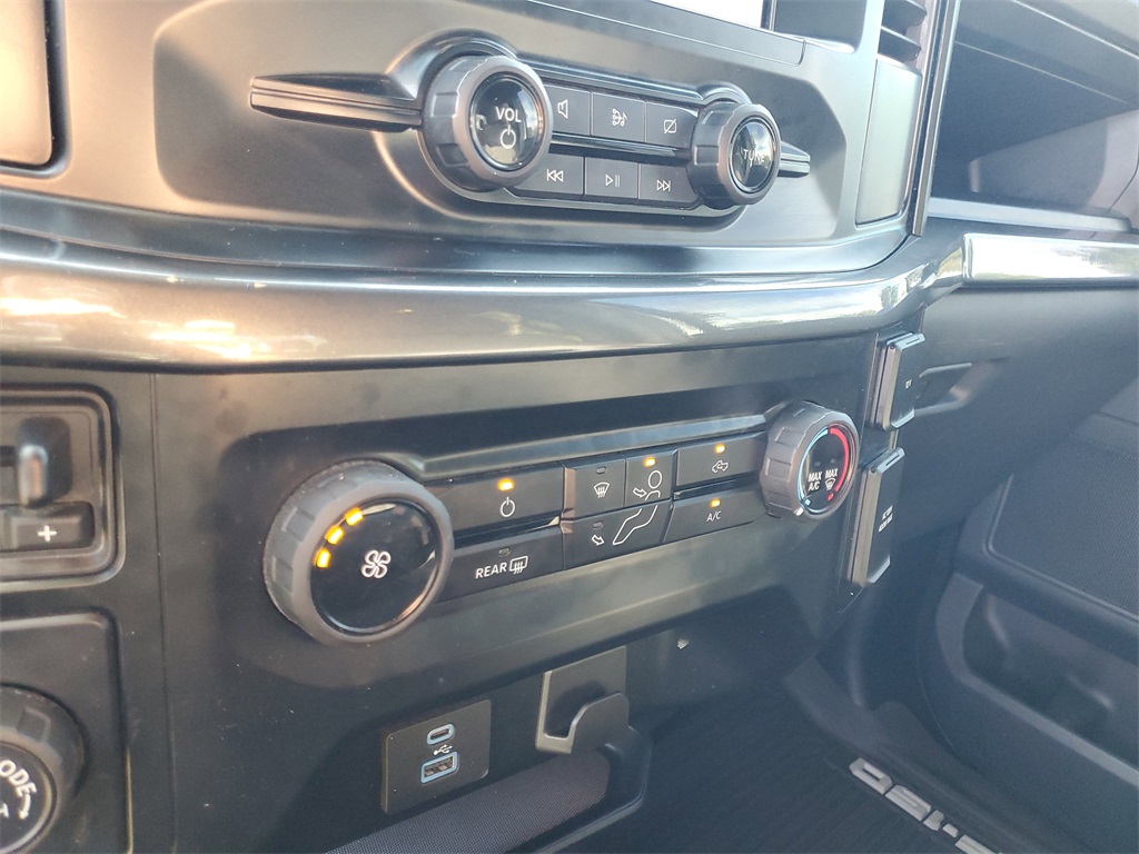 2023 Ford F-150 XL photo 22