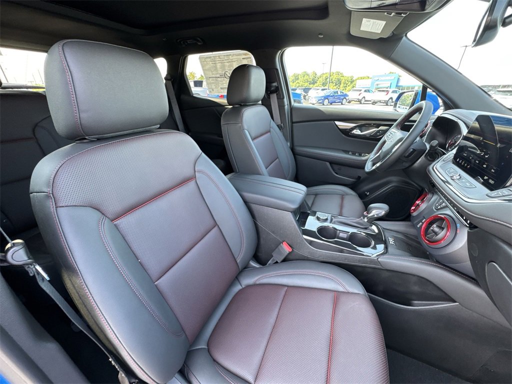 2025 Chevrolet Blazer RS photo 23