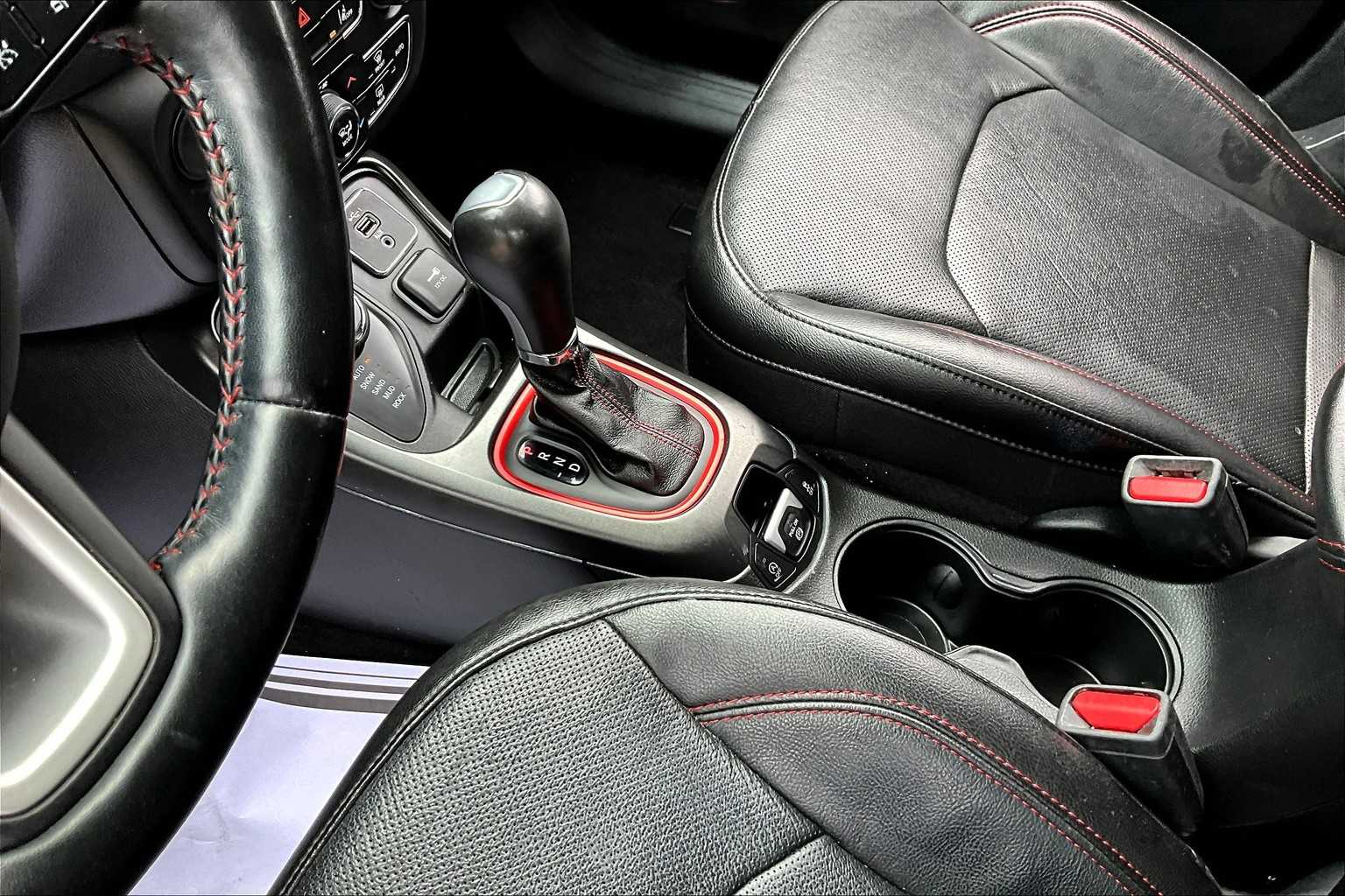 2021 Jeep Compass Trailhawk photo 14