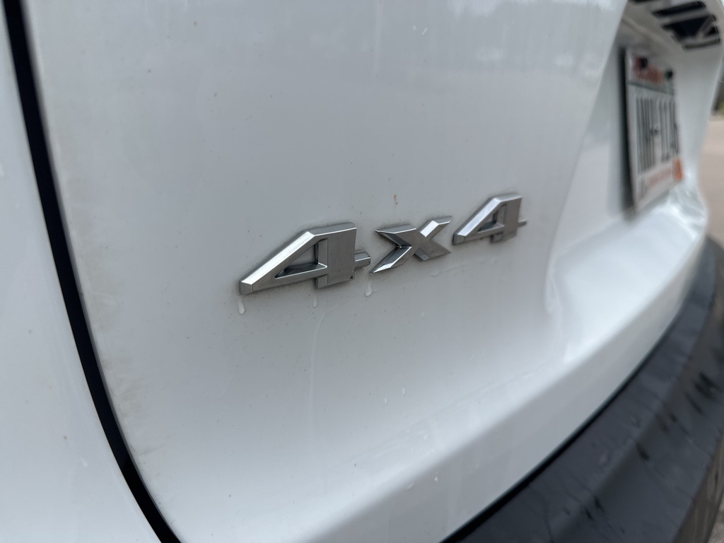 2021 Jeep Cherokee Latitude Lux photo 24