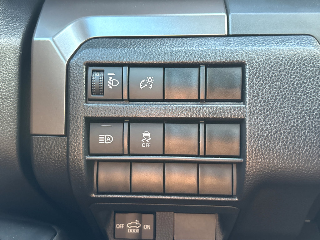 2024 Toyota Tacoma SR5 photo 9