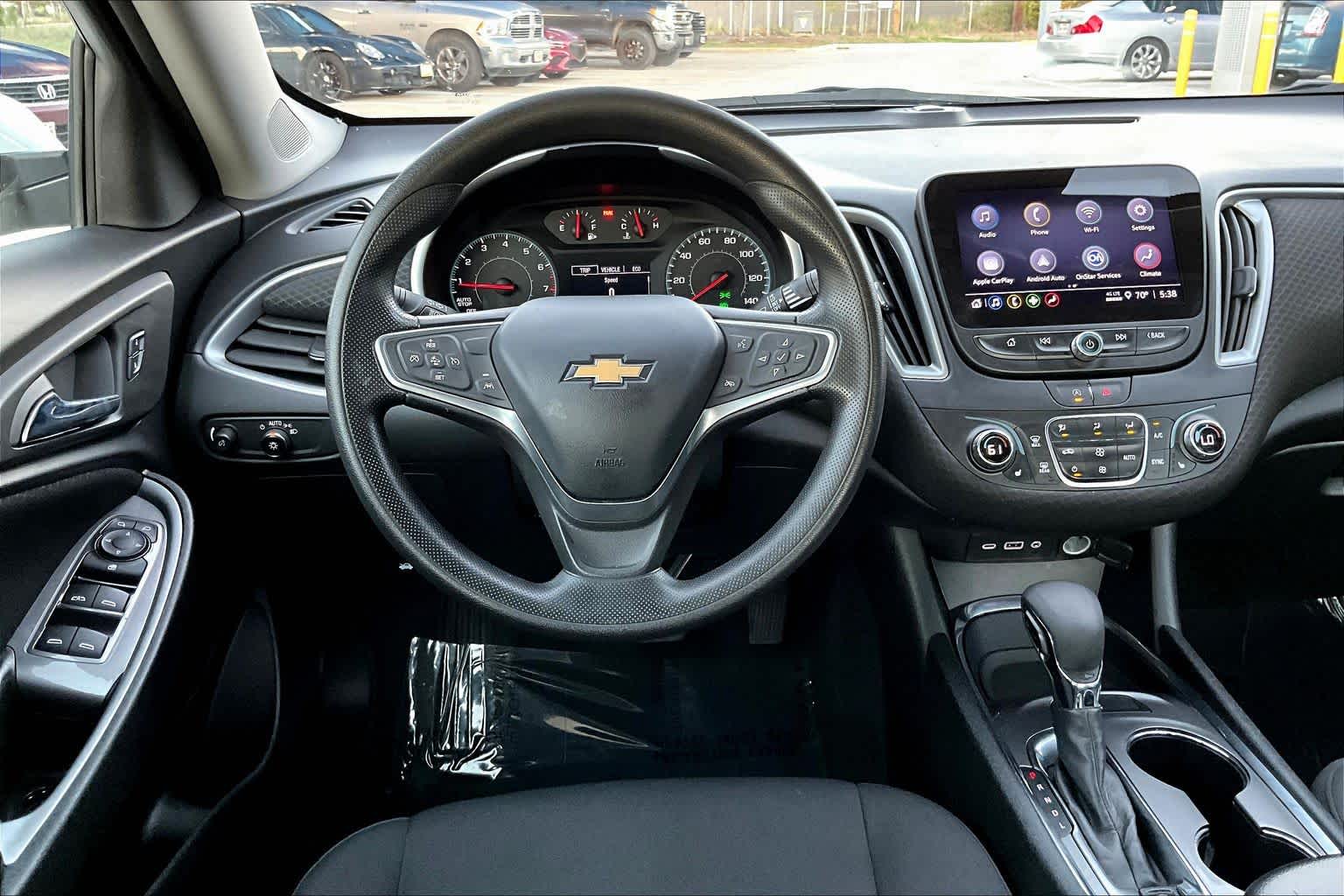 2023 Chevrolet Malibu 1LT photo 4