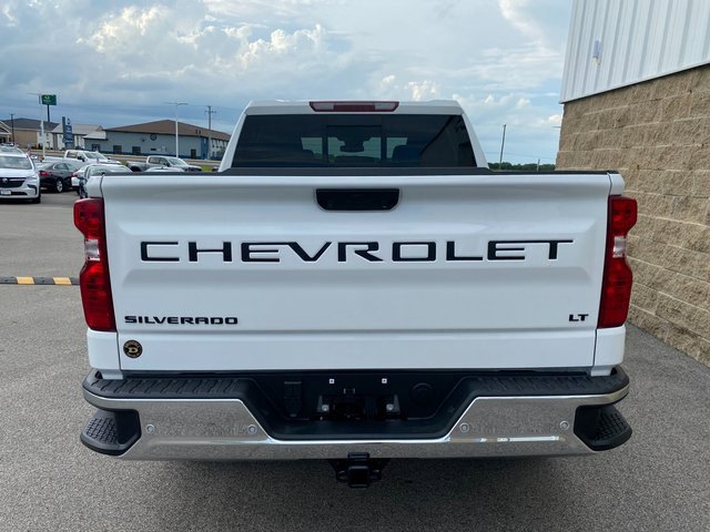 2025 Chevrolet Silverado 1500 LT photo 5
