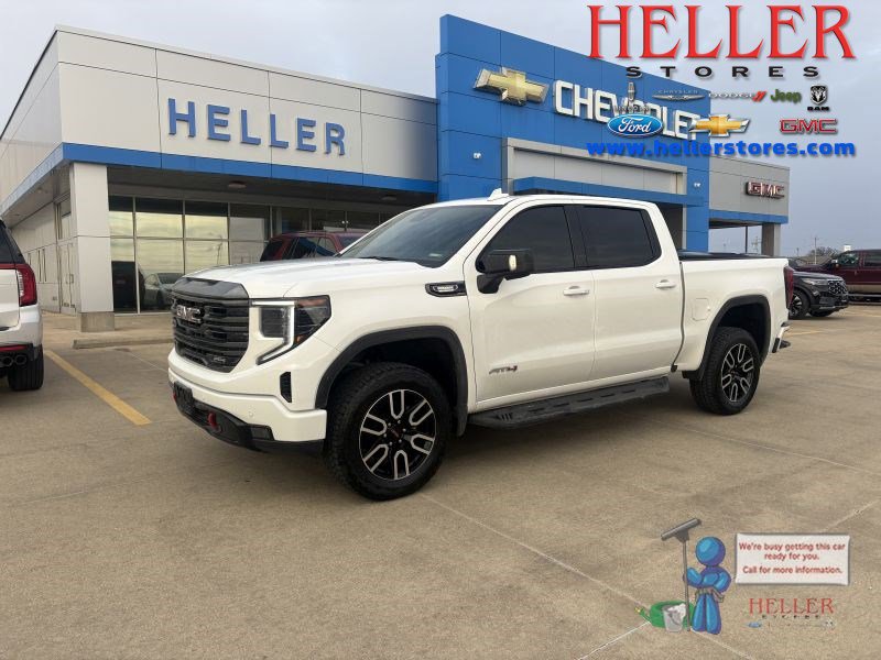 2024 GMC Sierra 1500 AT4's photo
