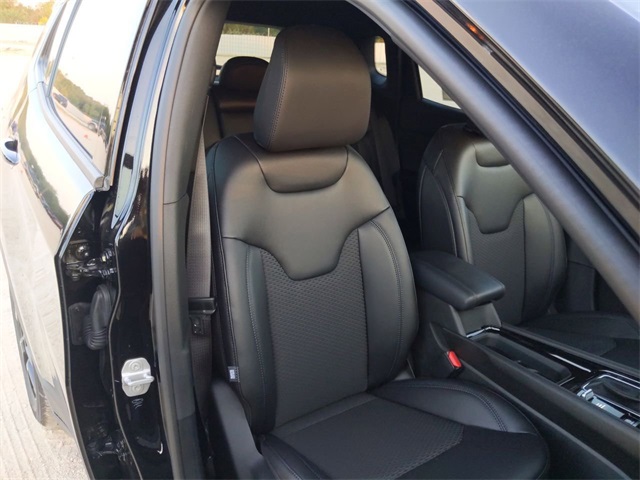 2026 Jeep Compass Latitude Altitude photo 30