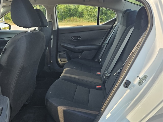 2025 Nissan Sentra S photo 6