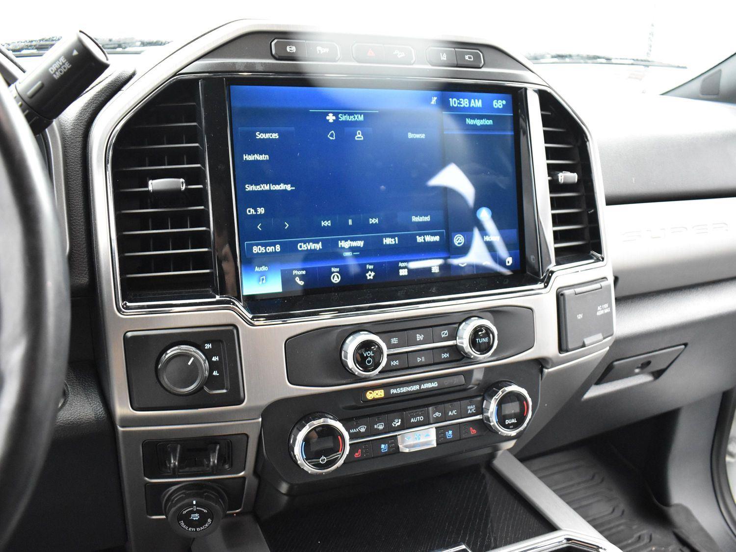 2022 Ford F-450 Platinum photo 16