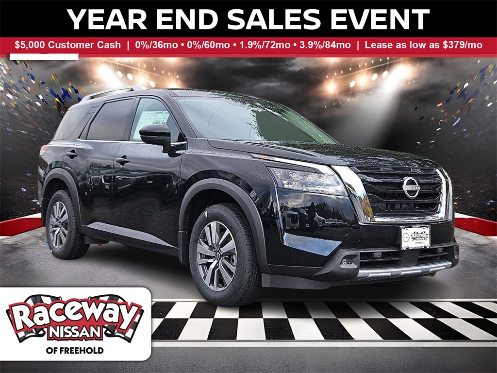 2025 Nissan Pathfinder SL's photo