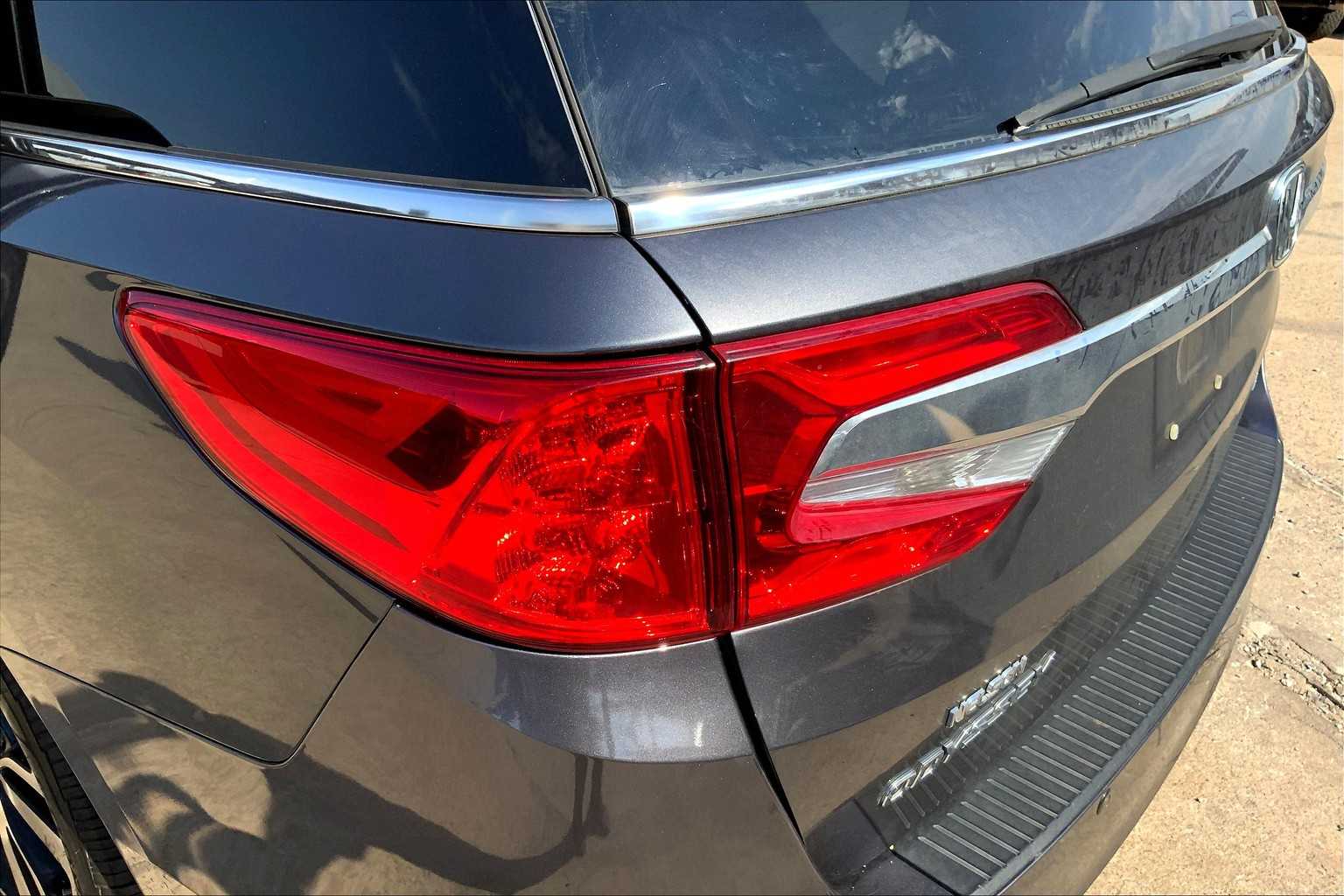 2018 Honda Odyssey Elite photo 26