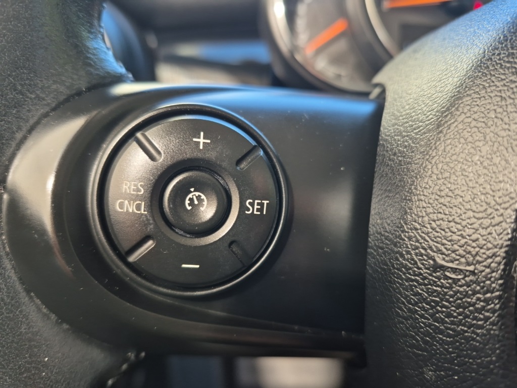 2019 Mini Cooper 2 Door Hardtop photo 12