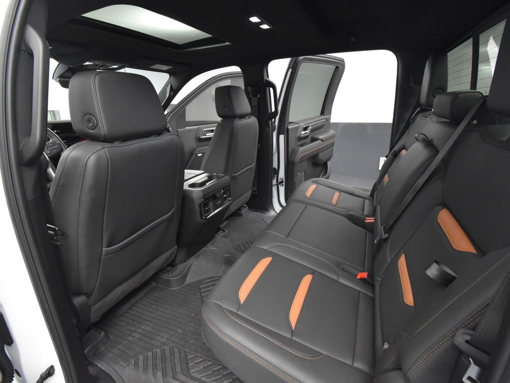 2024 Gmc Sierra HD AT4 photo 29