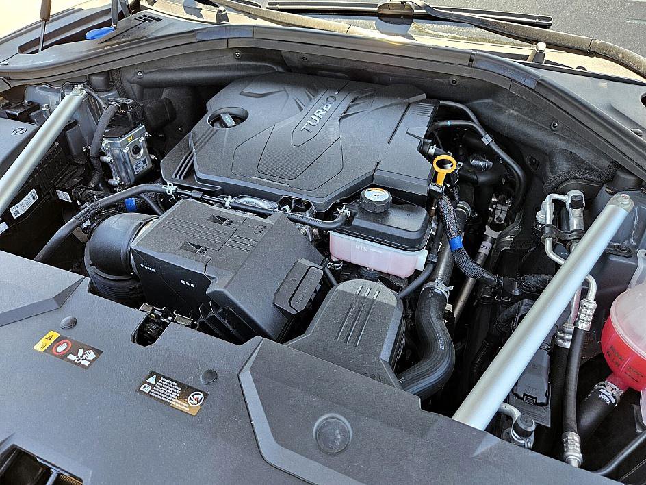 2023 Genesis GV70 2.5T photo 17