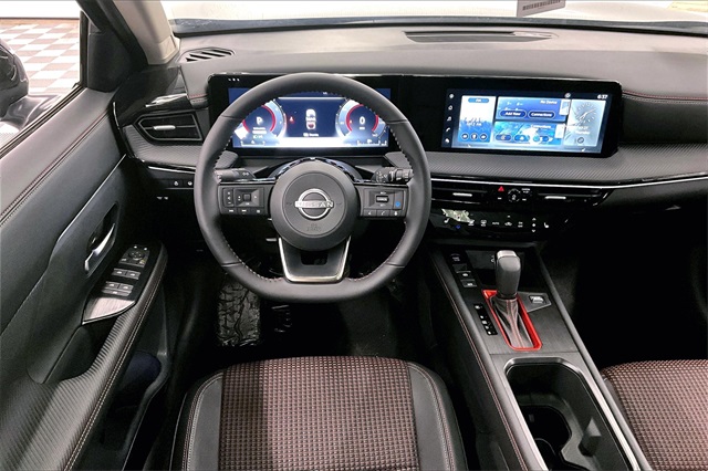 2025 Nissan Kicks SR photo 20