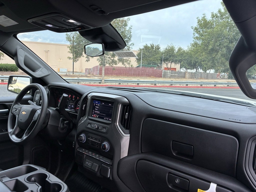 2026 Chevrolet Silverado 1500 photo 26